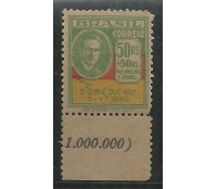 C29 revolução de 1930 50 réis 18.463 mint, aminci canto direito acima,  raro com vinheta