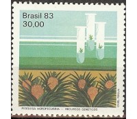 C1315 PESQUISA AGROPECUÁRIA - REC. GENÉTICOS - NOVO - 3530 - 1982